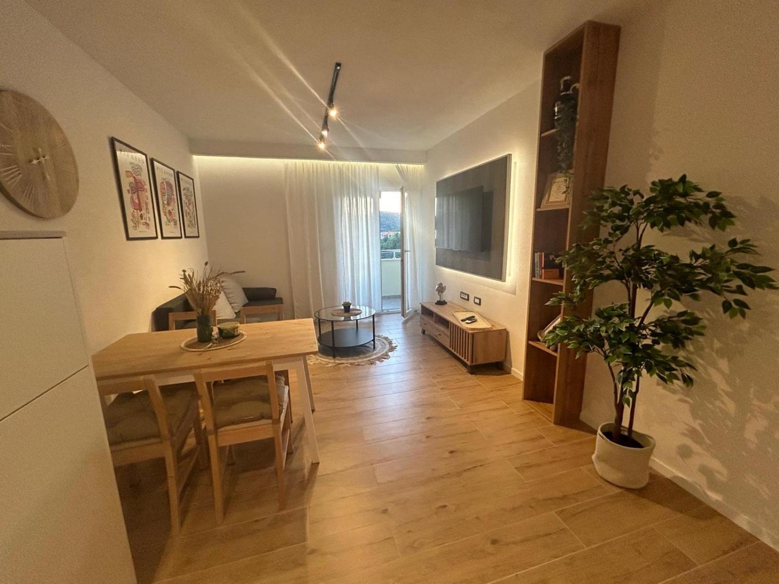 Apartmani Palada Poljica  Eksteriør bilde