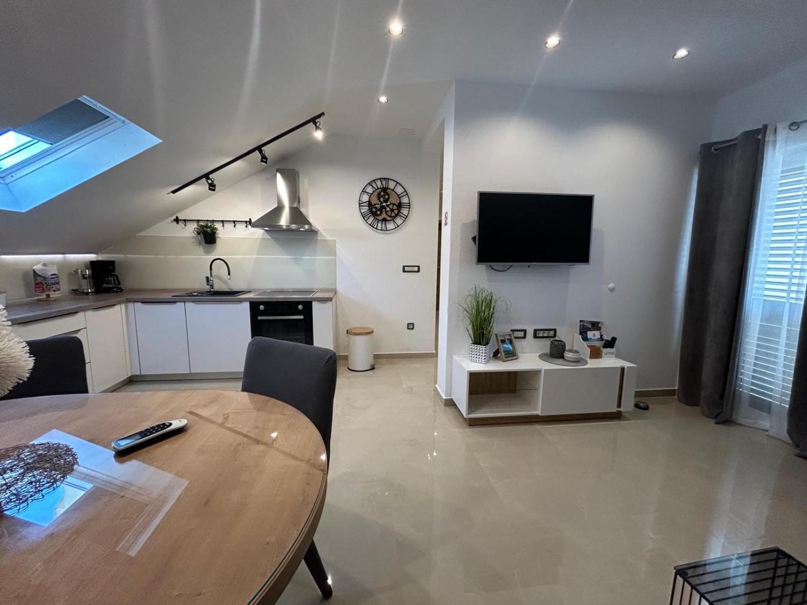 Apartmani Palada Poljica  Eksteriør bilde